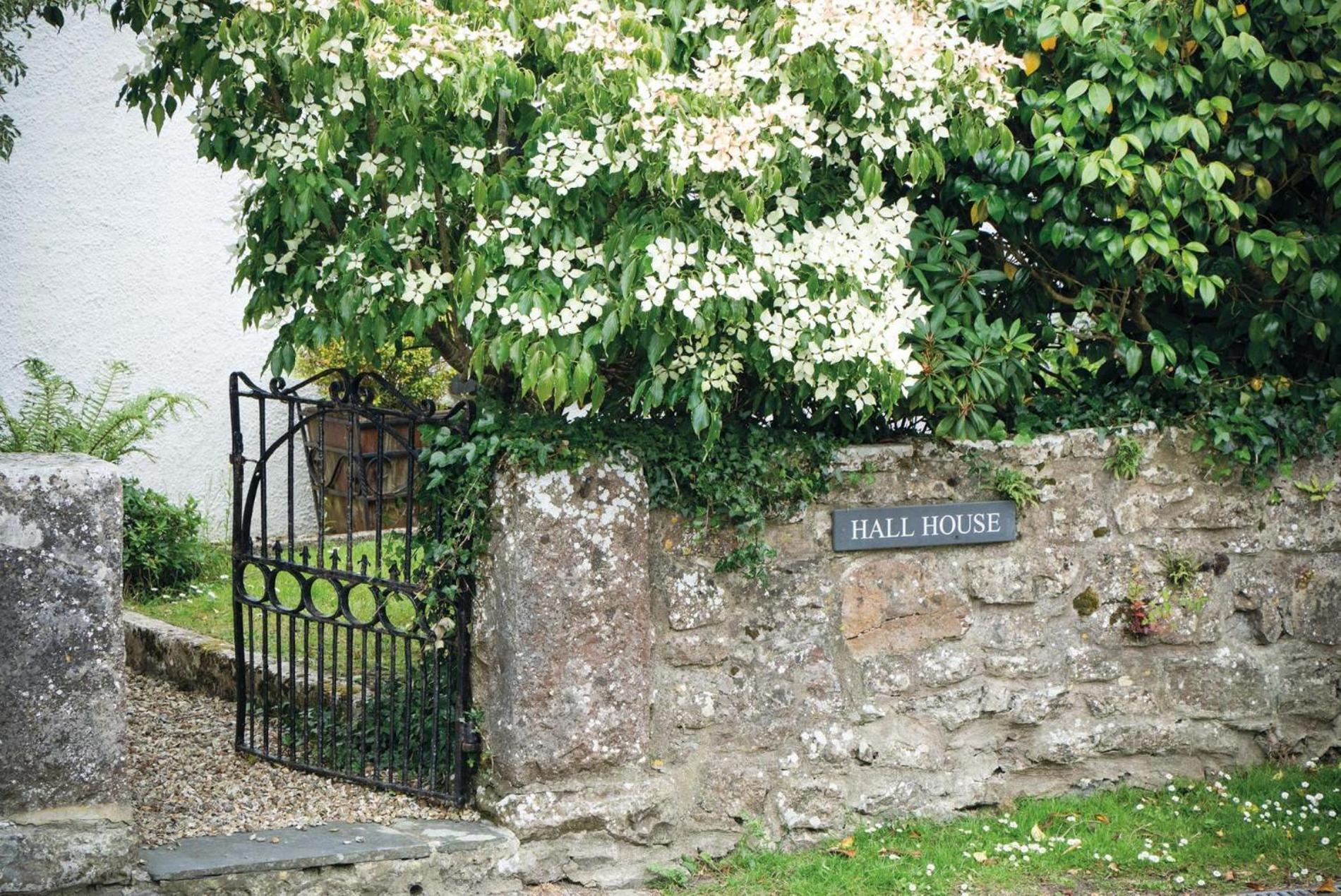 Hall House - 3 Bedroom Cottage - Saint Florence Exterior photo